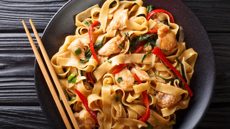 Spice 28 Drunken Noodle - Traditional Thai Stir-Fried Noodles Philadelphia